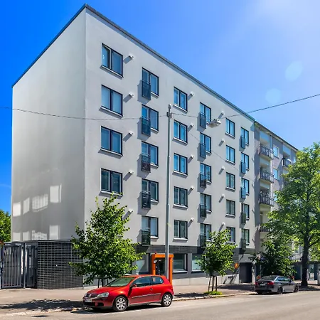 Apartament Modern With Balcony Next To Railway Station *